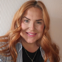 Leah Whitworth Irlam