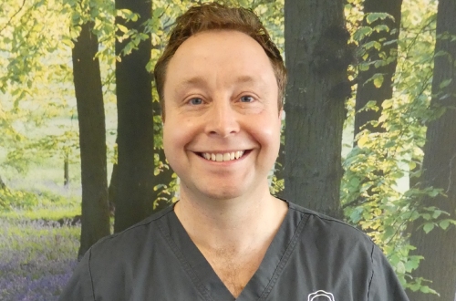 Alan Knight is a dentist at Hospital Lane