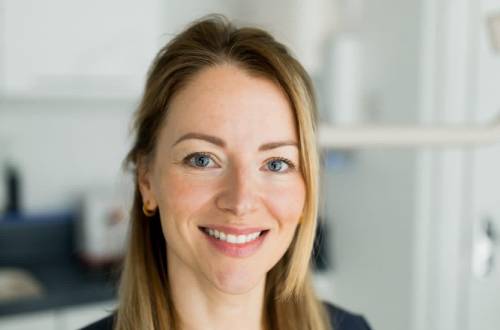 Ana Miladinovic is a Dentist at Lister House